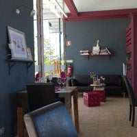 Foto tomada en Chili Restaurante &amp;amp; Lounge Bar  por Marco V. el 8/3/2014