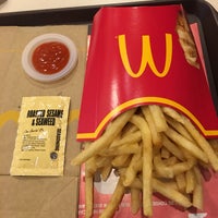 Photo taken at McDonald&amp;#39;s by Jonathan L. on 4/18/2017