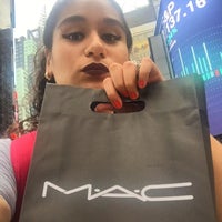 Photo taken at MAC Cosmetics by Lety M. on 7/11/2016