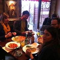 Photo taken at Pizzeria Ristorante Rosso by Le N. on 12/3/2012