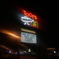 Photo taken at Toot&amp;#39;s Good Food &amp;amp; Fun by Jessica B. on 12/23/2018