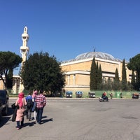 Photo taken at Grande Moschea di Roma by Uğur U. on 3/17/2017
