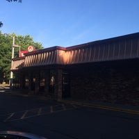 Photo taken at Wendy’s by Captain B. on 7/7/2016