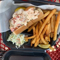 Foto scattata a Bar Harbor Seafood da Donna R. il 6/9/2021