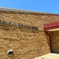 Photo taken at Ardale W Ferguson / New Buffalo Welcome Center by Donna R. on 7/22/2023