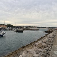 Das Foto wurde bei Porto de Recreio de Oeiras von Bruno D. R. am 6/24/2017 aufgenommen