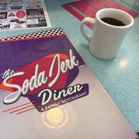 3/30/2023 tarihinde Donna T.ziyaretçi tarafından Soda Jerk Diner &amp;amp; Dairy Bar'de çekilen fotoğraf