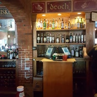 Foto scattata a Green Briar Restaurant &amp;amp; Pub da Damra Y. il 7/17/2017