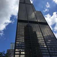 Photo taken at 311 S Wacker Dr Park by Paul -. on 7/8/2016