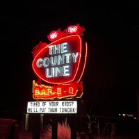 รูปภาพถ่ายที่ County Line on the Lake โดย Mason . เมื่อ 11/17/2022