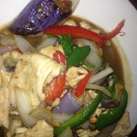 8/3/2013 tarihinde nick r.ziyaretçi tarafından Thai Chili Cuisine'de çekilen fotoğraf
