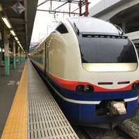 Photo taken at Platforms 8-9 by minoritt on 11/22/2021