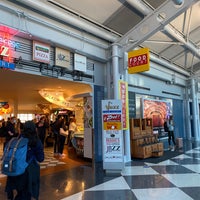 Photo taken at Concourse C Food Court by Ger A. on 5/19/2021
