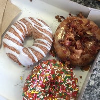 5/11/2018にS .がDuck Donutsで撮った写真