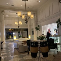 Foto diambil di International House Hotel oleh S . pada 9/17/2022