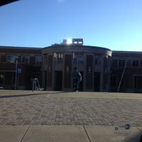 10/16/2012にFeFeがHousatonic Community Collegeで撮った写真