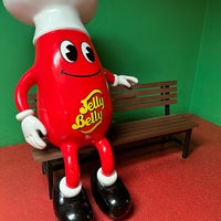 Photo taken at Jelly Belly Factory by Sarah on 1/24/2023