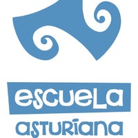 Das Foto wurde bei Escuela Asturiana de Surf von Pumuki d. am 3/14/2013 aufgenommen