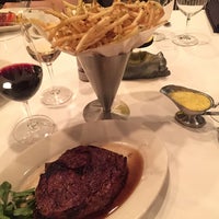 Photo taken at Morton&amp;#39;s The Steakhouse by Yury G. on 3/21/2015