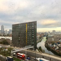 Photo taken at Bow Locks by Andreas S. on 11/8/2016