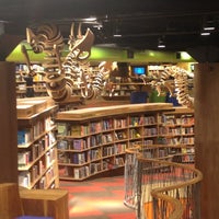 Foto tirada no(a) Livraria Cultura por Tiago N. em 11/13/2012