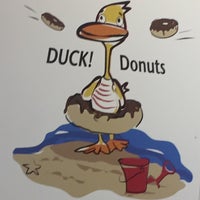 รูปภาพถ่ายที่ Duck Donuts โดย Aaron M. เมื่อ 8/29/2017