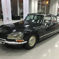 2/14/2016 tarihinde Umkaziyaretçi tarafından FAVORIT MOTORS Citroёn'de çekilen fotoğraf