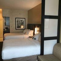 5/16/2016 tarihinde Kenziyaretçi tarafından Holiday Inn Express &amp;amp; Suites'de çekilen fotoğraf