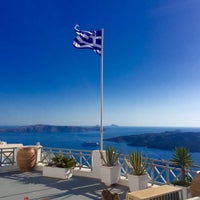 Photo taken at Santorini by Manuel O. on 6/27/2016