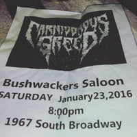 Foto scattata a Bushwackers Saloon da La Shanna S. il 1/23/2016
