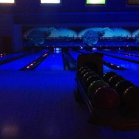 Photo taken at Pozitiv Bowling by Arin M. on 1/19/2013