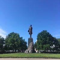 Photo taken at Gorky Square by АлёнаAlv7 on 6/27/2018