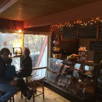 12/27/2015 tarihinde Timur Z.ziyaretçi tarafından The Sunup Bakery'de çekilen fotoğraf