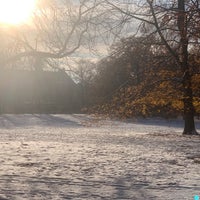 Photo taken at Heinrich-von-Kleist-Park by Mega C. on 11/30/2023