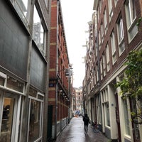 Photo taken at Sint Nicolaasstraat by Mega C. on 12/9/2019