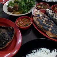 Ikan Bakar Air Asam - depan Maahad Lelaki, Jalan Pengkalan Chepa
