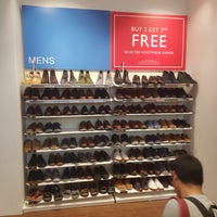 Photo taken at Clarks Outlet by Gabriel S. on 9/30/2018