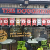 Photo taken at The Doughbin by Gabriel S. on 10/27/2018