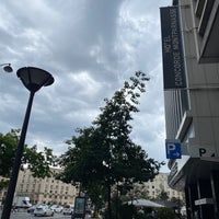 Photo taken at Hôtel Concorde Montparnasse by Arturo G. on 9/6/2022