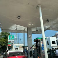 Photo taken at Gasolinería by Arturo G. on 12/12/2020