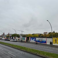 Photo taken at Berlin Wall Trail by Arturo G. on 10/27/2023