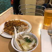 Photo taken at Hung&amp;#39;s Chinese Restaurant | 美食軒 by Arturo G. on 2/4/2019