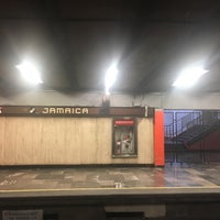 Photo taken at Metro Jamaica (Líneas 4 y 9) by Arturo G. on 6/15/2017