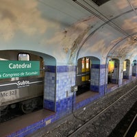 Photo taken at Estación Catedral [Línea D] by Arturo G. on 7/20/2022