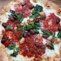 Photo taken at Cosimo&amp;#39;s Brick Oven by Chamara on 8/16/2020