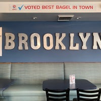 Foto tirada no(a) The Original Brooklyn Water Bagel Co. por Sheryl L. em 12/24/2021