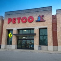 Photo taken at Petco by Phylis R. on 10/5/2012
