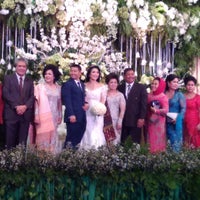 Review The Tiara Hotel & Convention Center