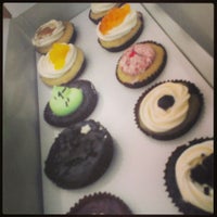 Photo taken at Bite Me Cupcakes by Shreyas M. on 4/1/2013