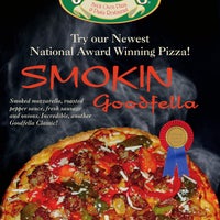 5/22/2013 tarihinde Andrew S.ziyaretçi tarafından The Original Goodfella&amp;#39;s Brick Oven Pizza'de çekilen fotoğraf